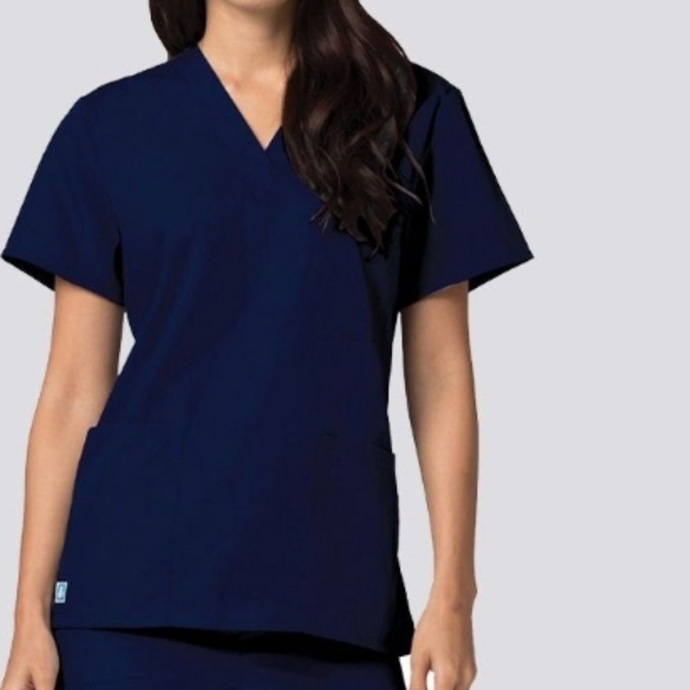 Unisex V-neck scrub top